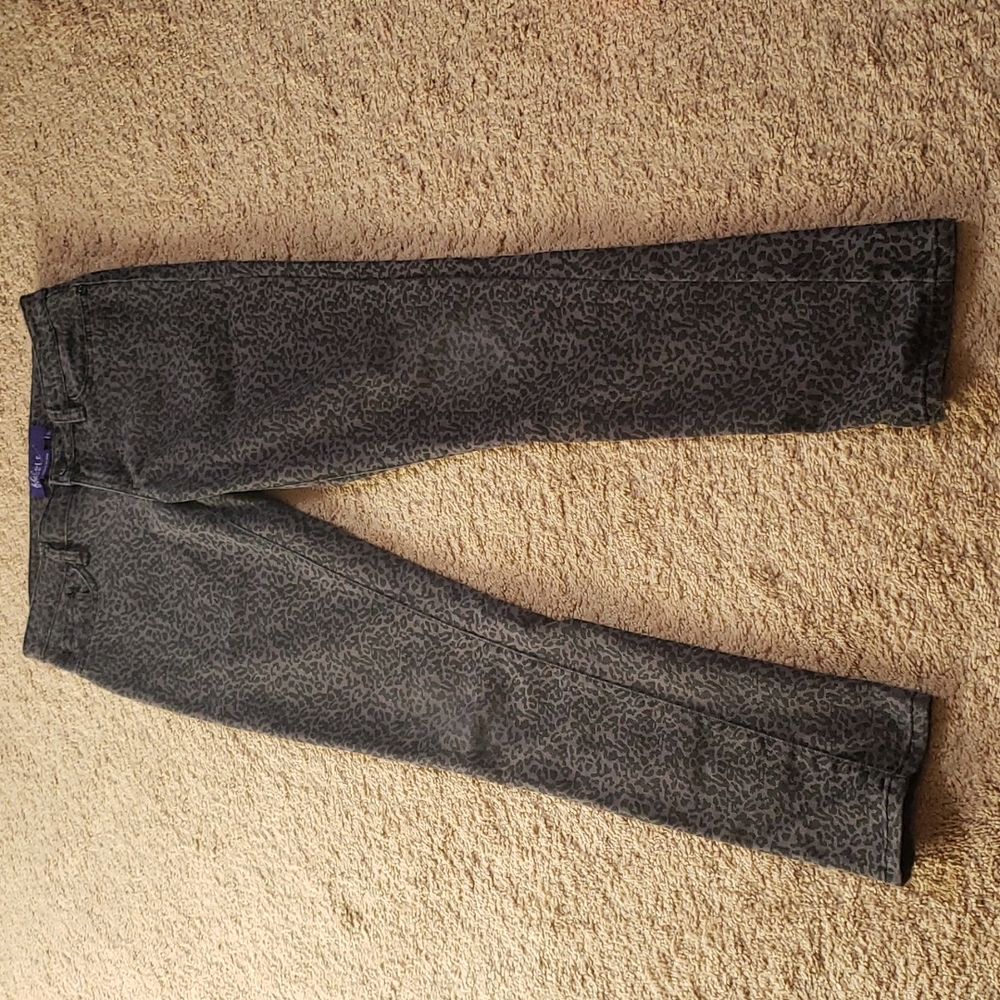 Animal print rock n roller skinny jeans sz11